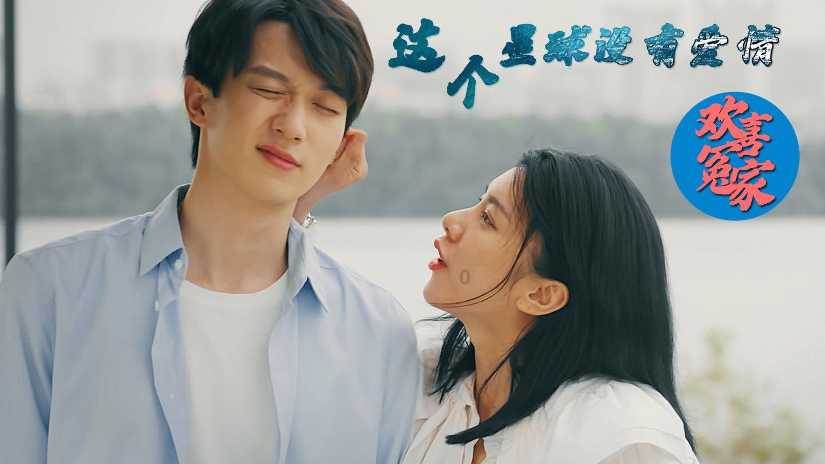 记者晒巴萨发布会现场图：比赛结束1个多小时，哈维还没来