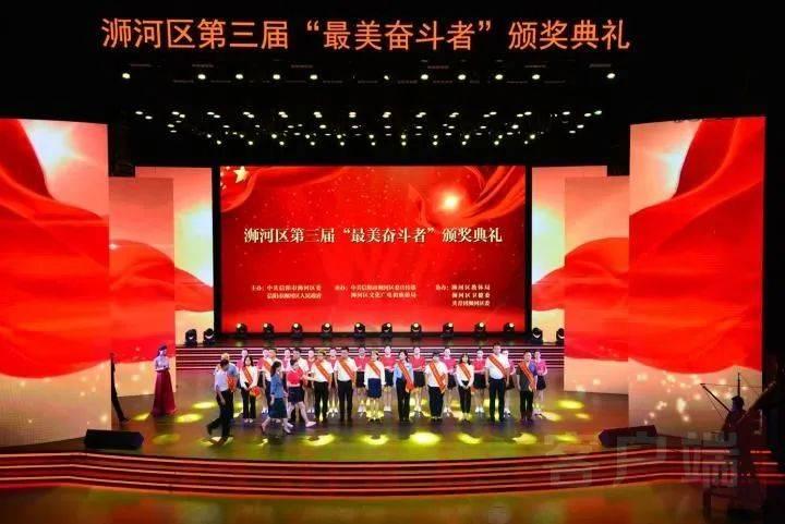 小猫钓鱼游戏龙王版有船