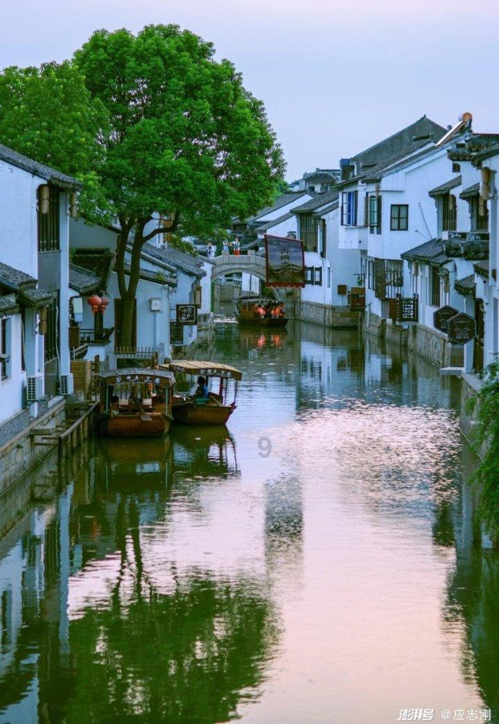 四会市墙体彩绘：下茆镇墙绘公司的匠心之作，肇庆涂鸦“网红墙”引爆网络